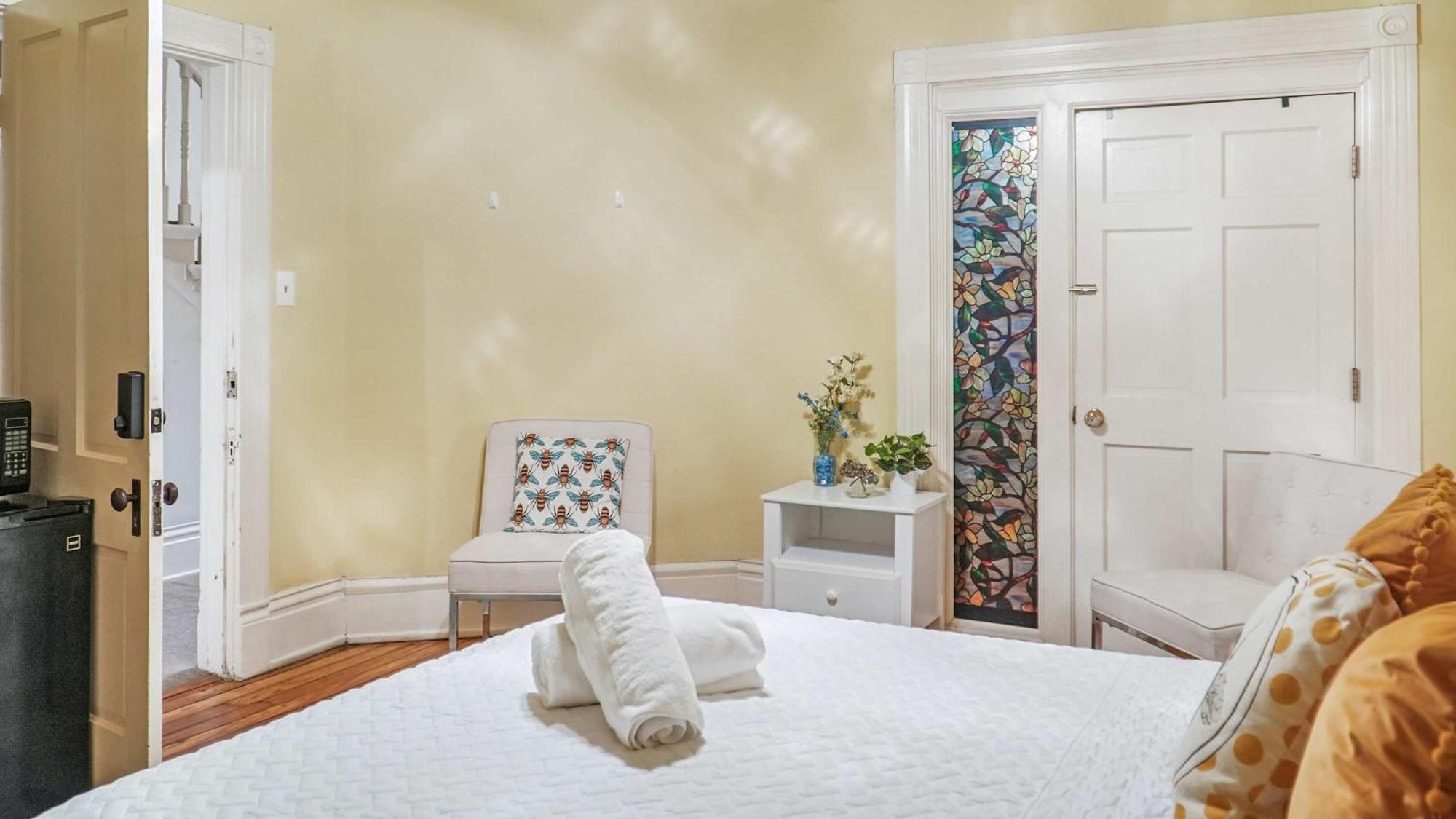Apartment Tranquil Retreat Amidst Clifton & Crescent Hill's Vibrant Energy