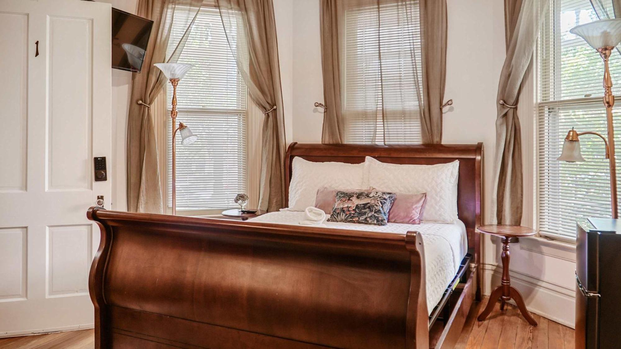 Tranquil Retreat Amidst Clifton & Crescent Hill's Vibrant Energy * Louisville
